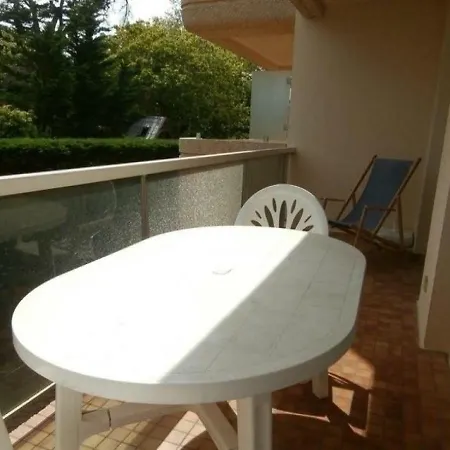 - Apartment *